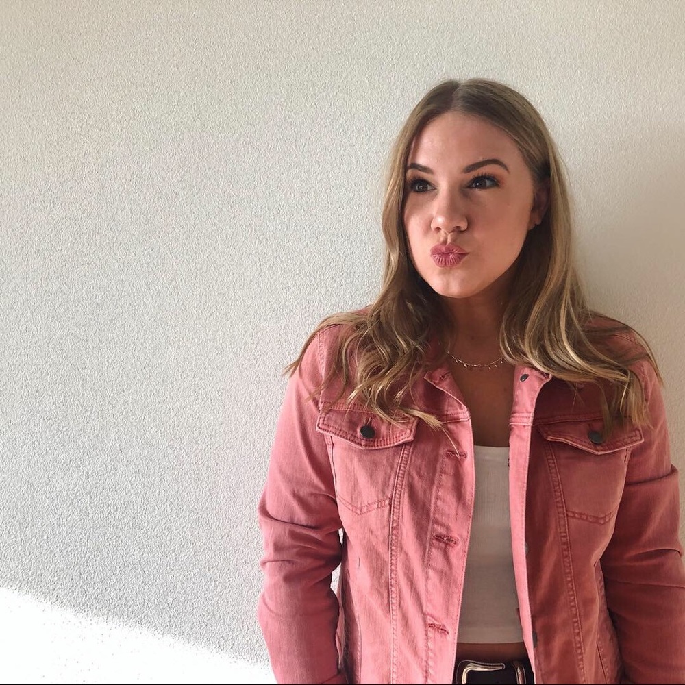 Meet your Posher, Jillian